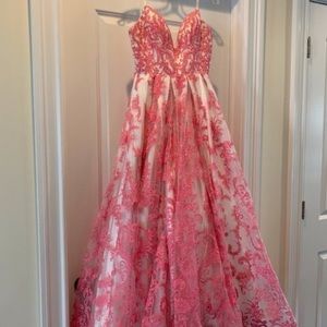 Beaded dress with corset back. Size 0.  Length 41" from the waist.